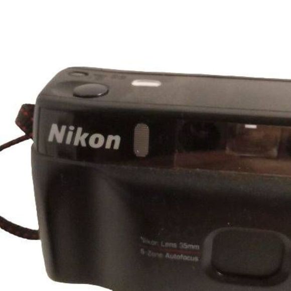 Nikon One Touch 200 35 mm Film Camera Black - Picture 2 of 10